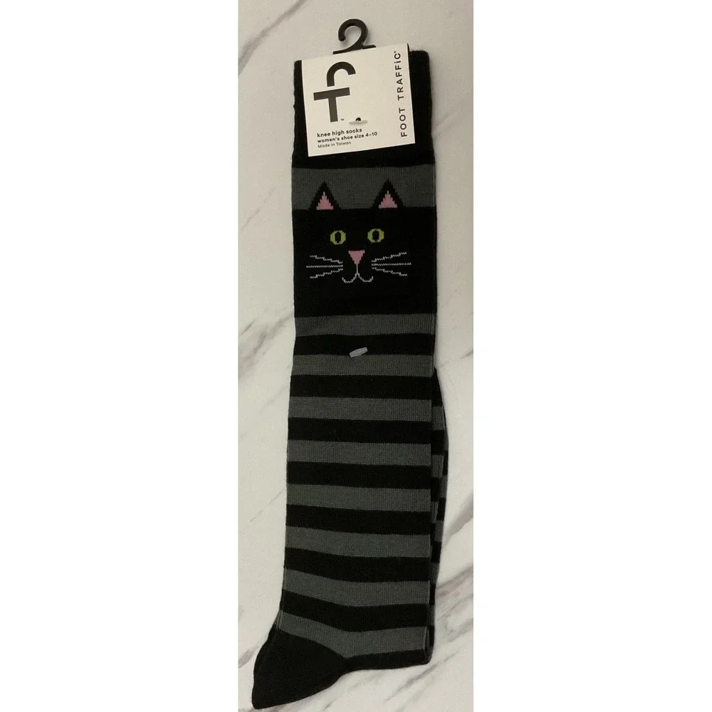 Foot Traffic Womens Striped Cat Face Knee High Socks Shoe Size 4-10 NEW